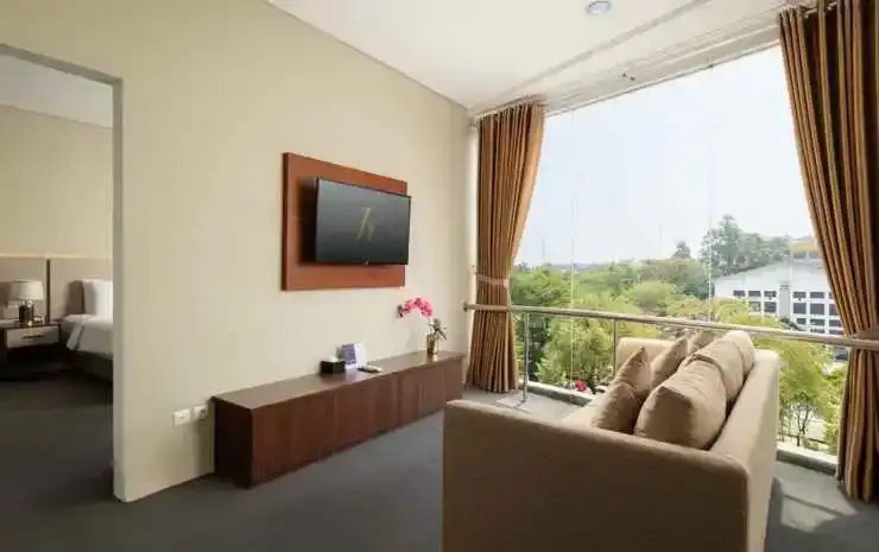 Horison Tc Upi Serang