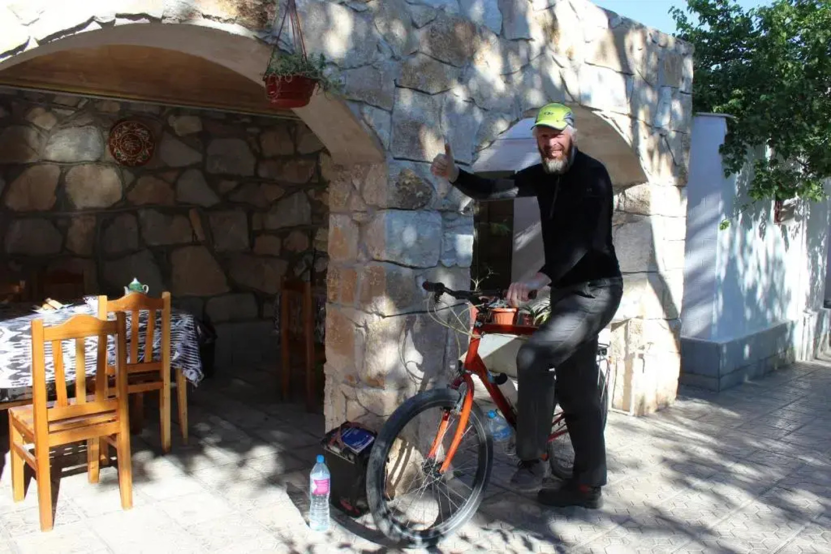 Guest House Ruslan Nurata & Tours