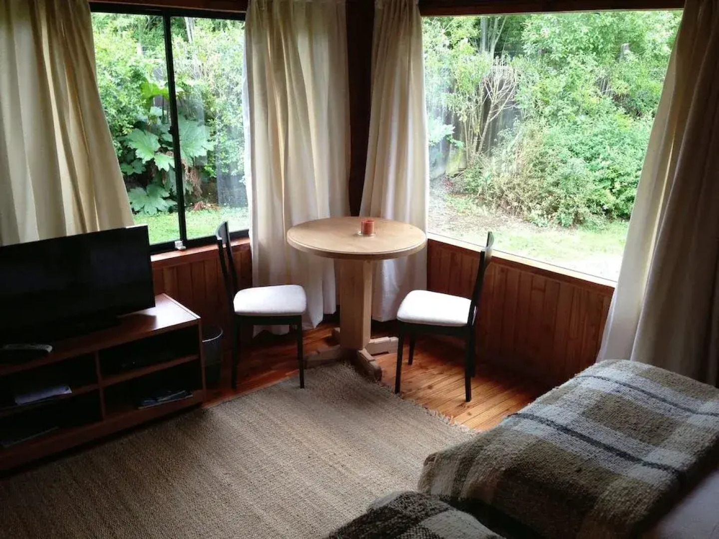 Punta Piedras Lodge & Marina