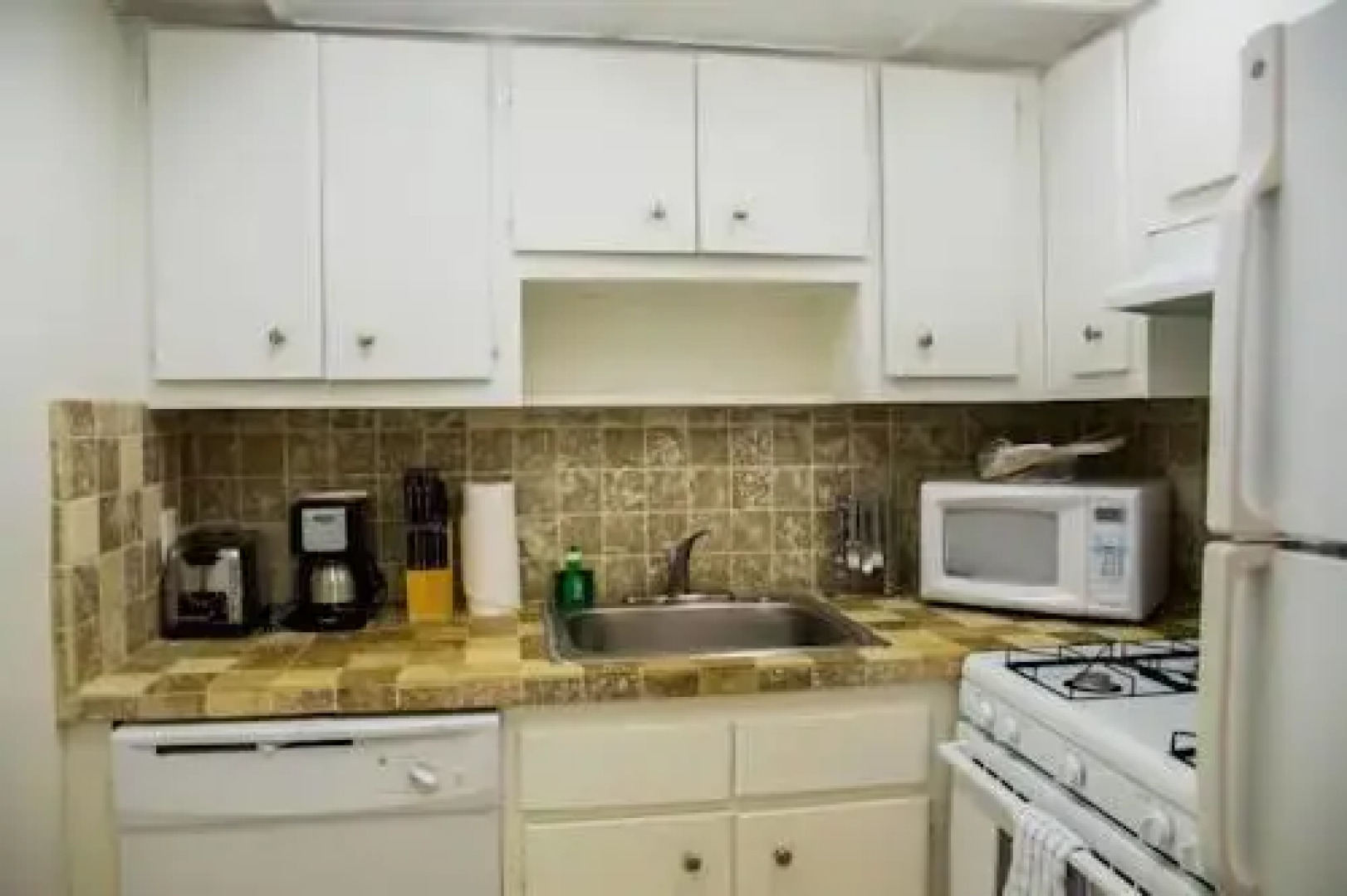 Suites at Coral Reef Resort