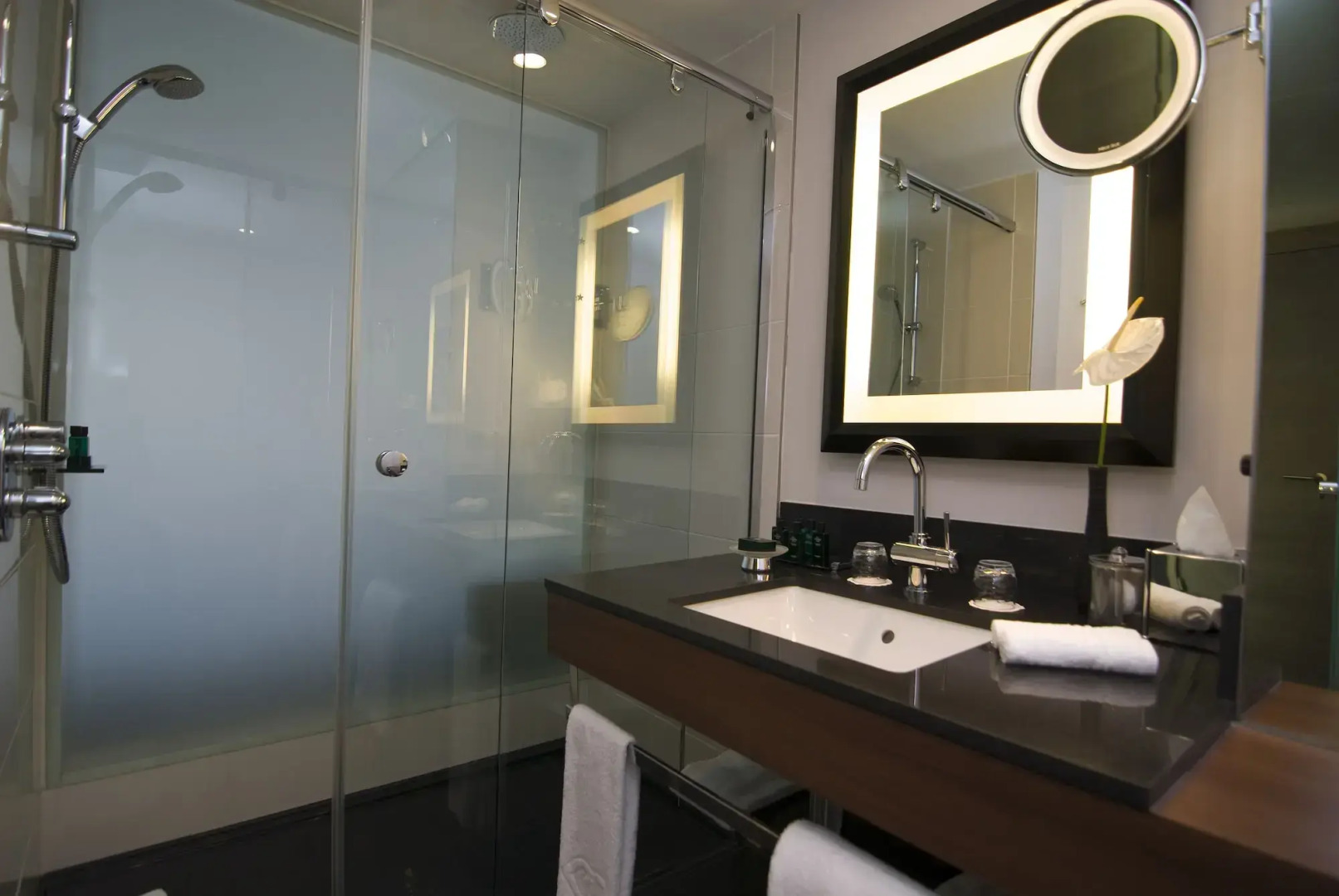 Отель Sofitel Brussels Europe