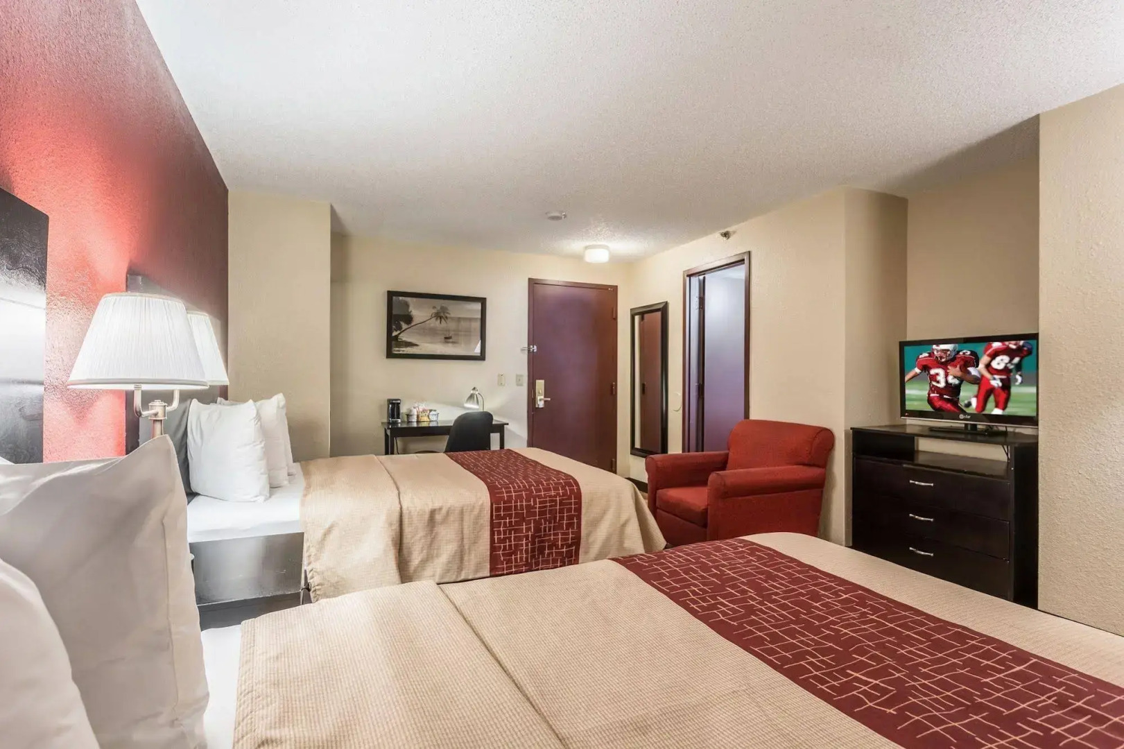 Tropical Palms Hotel