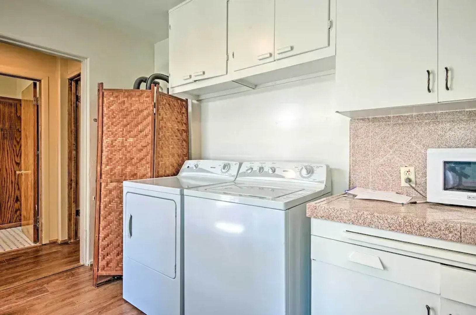 Scenic Kernville Home - Walk to Downtown & River!