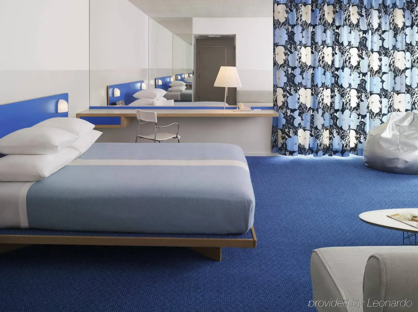 The Standard, Hollywood