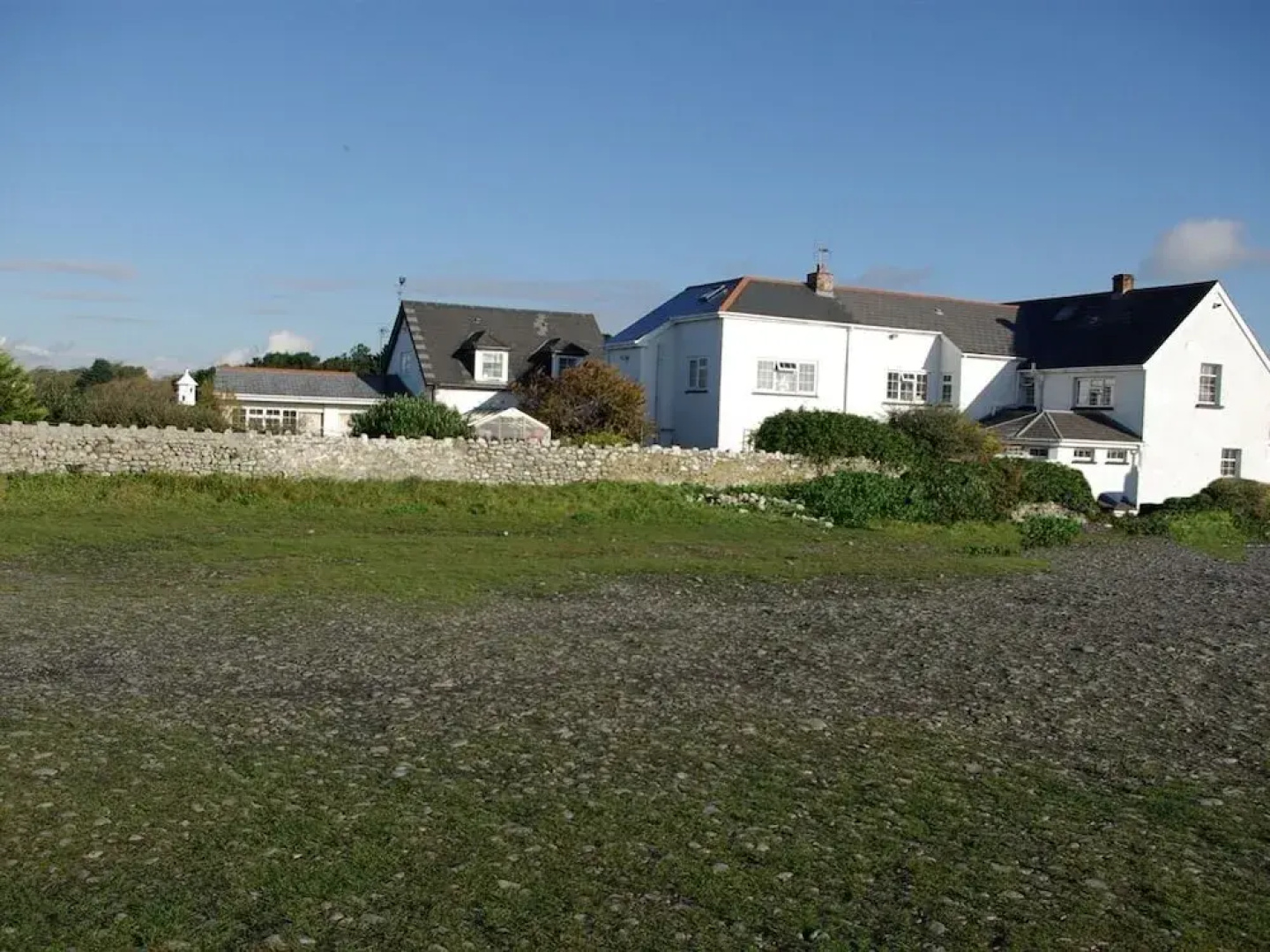 Limpert Bay Guest House