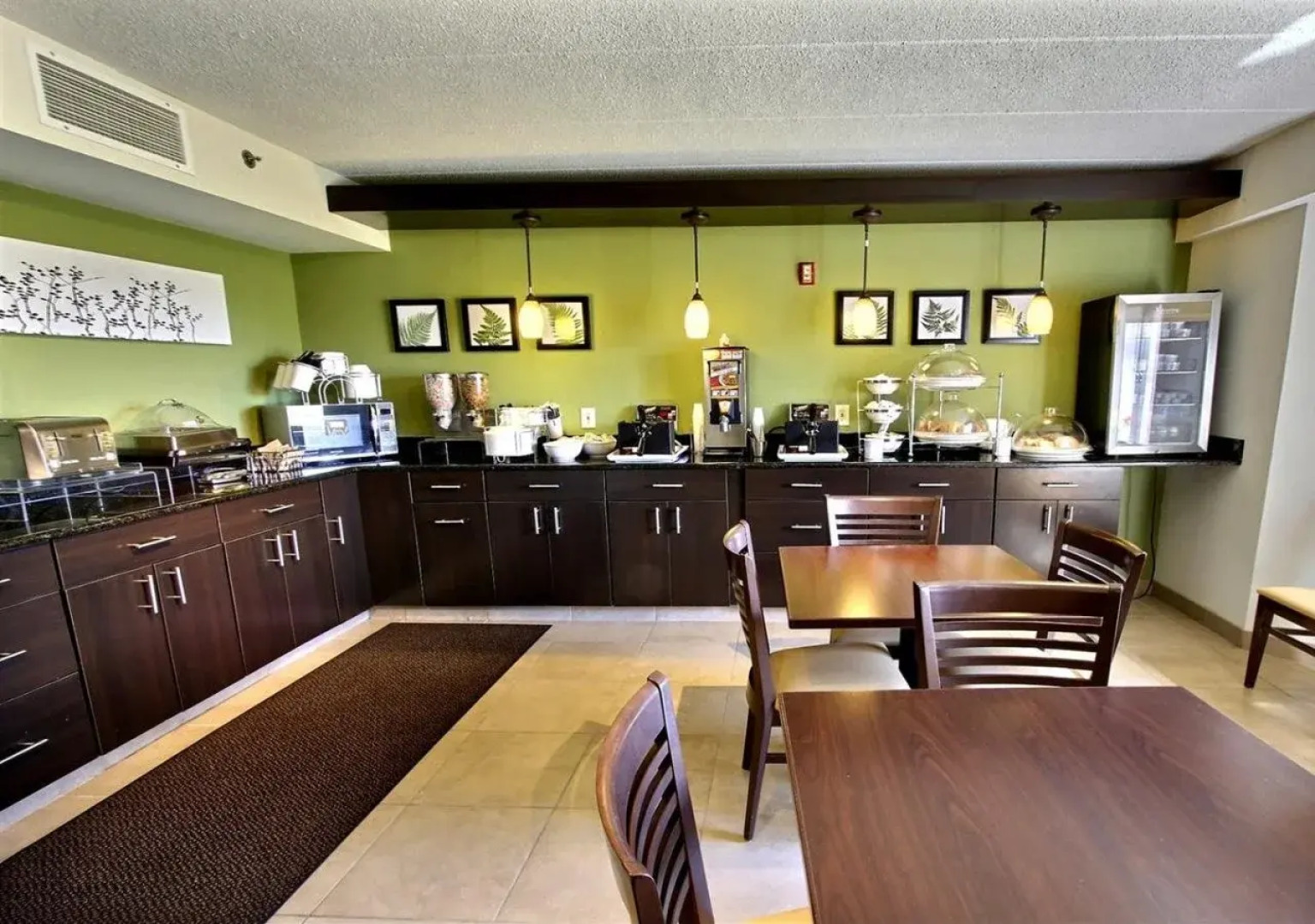 Wingate by Wyndham Salisbury