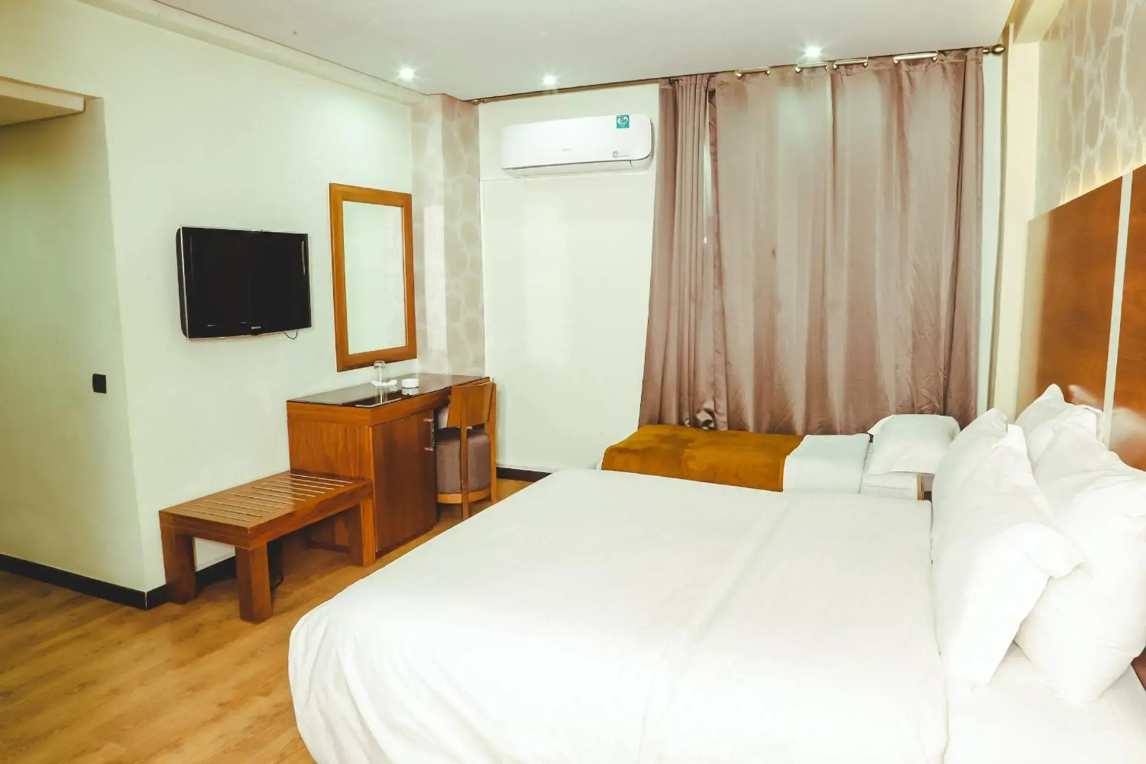 Hotel Perce Neige