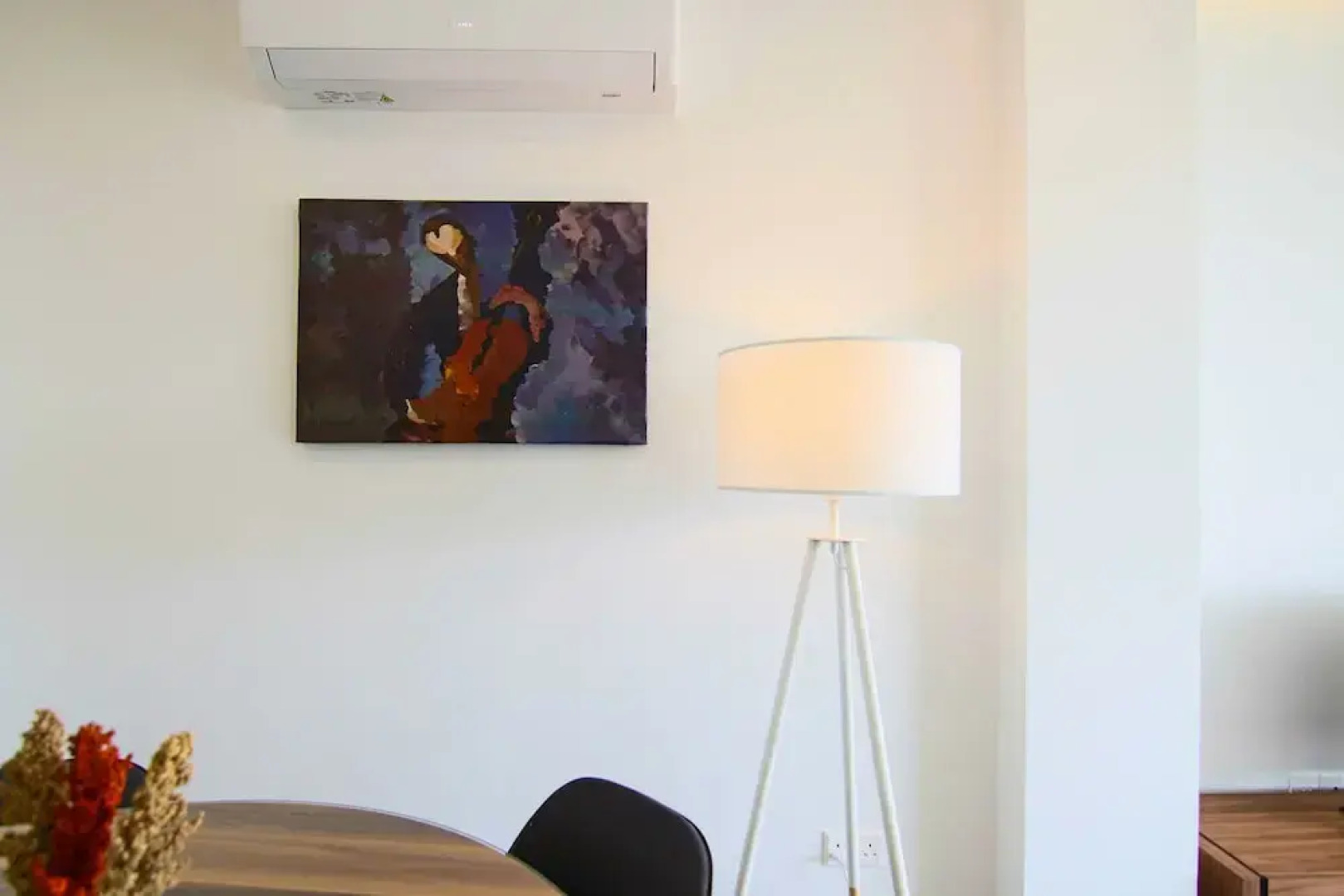 Phaedrus Living: City View Anna Residence 102