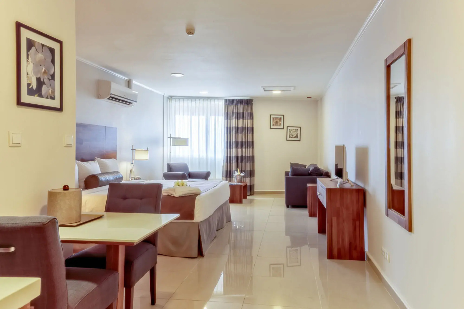 Отель City Suites Beach