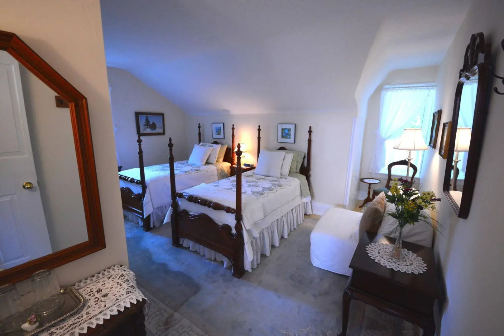 1842 Bed & Breakfast