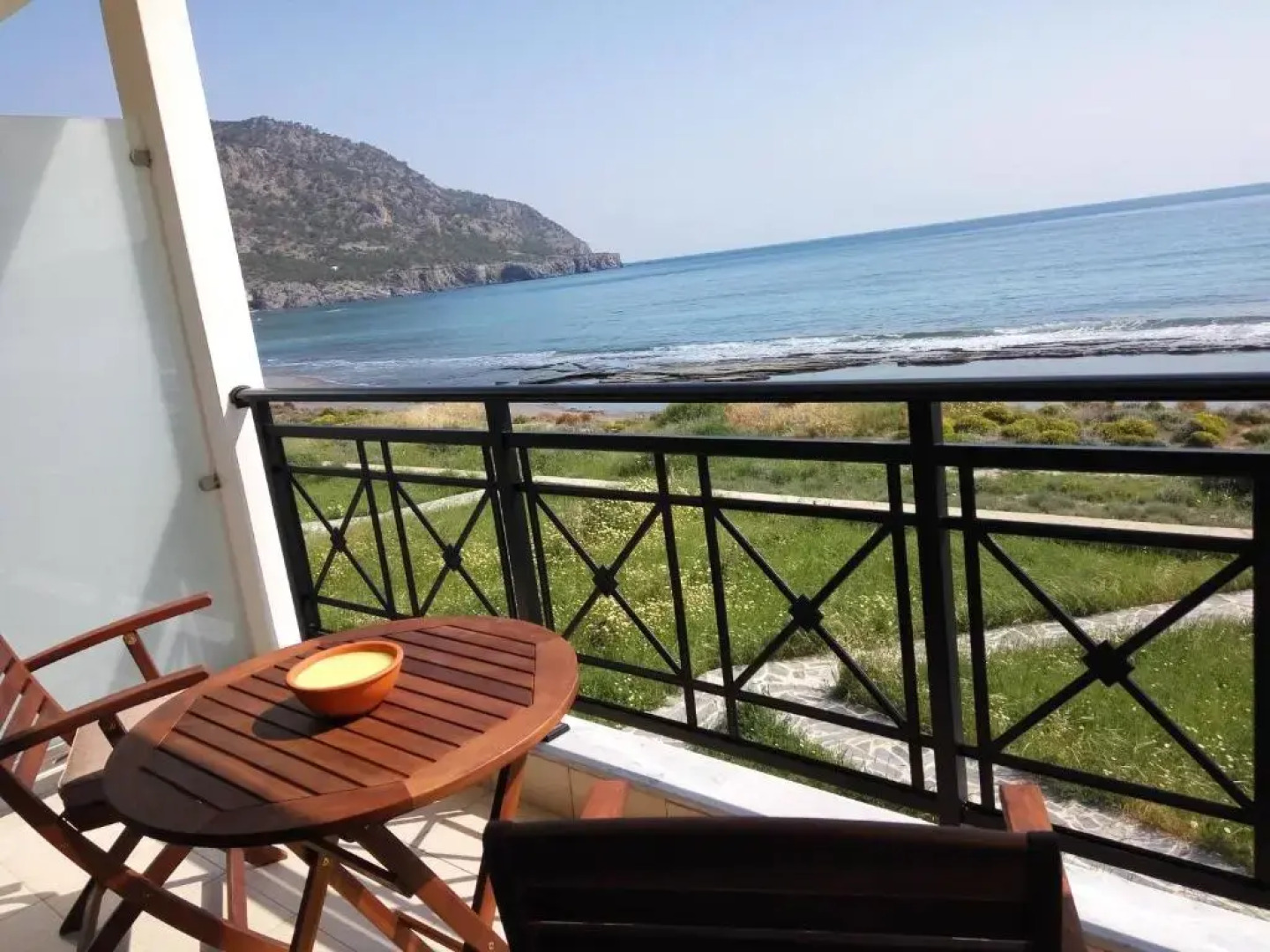 Sunrise Beauty by Zavolas Family - Limni Z2