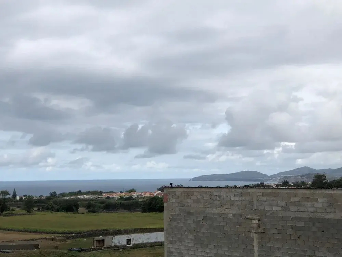 House With 2 Bedrooms in Pico da Pedra, With Wonderful sea View and Enclosed Garden Near the Beach