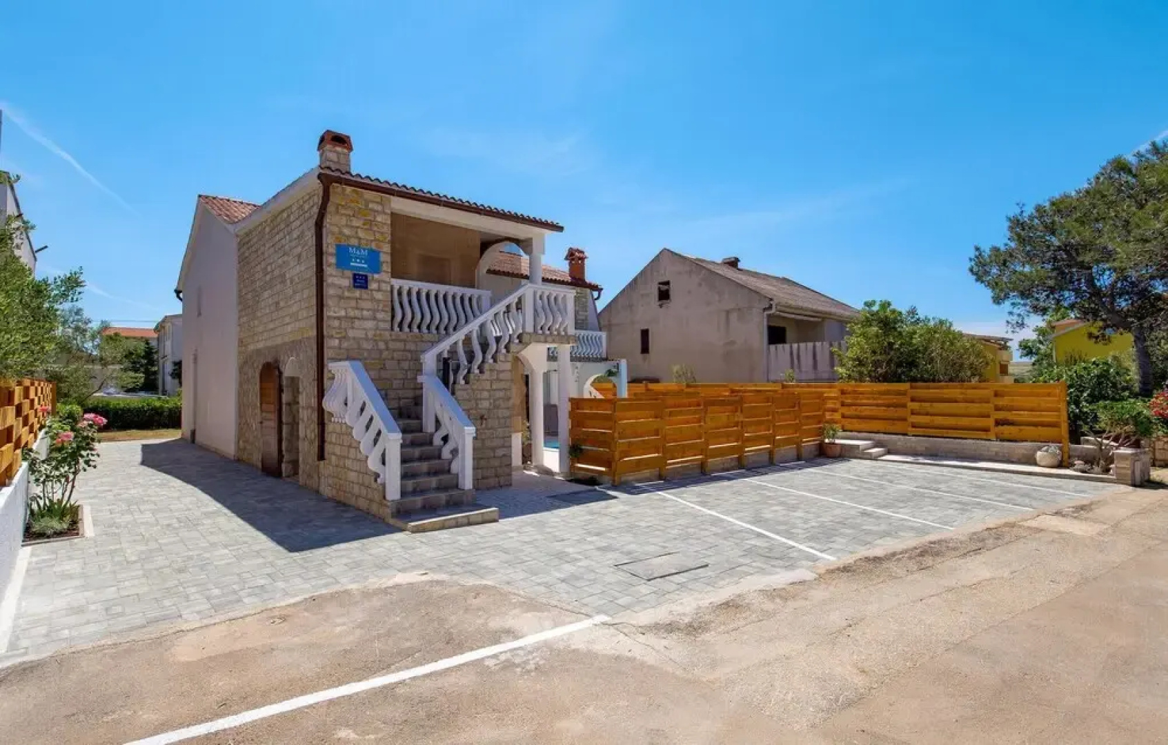Amazing Home in Povljana With Outdoor Swimming Pool, Wifi and 6 Bedrooms