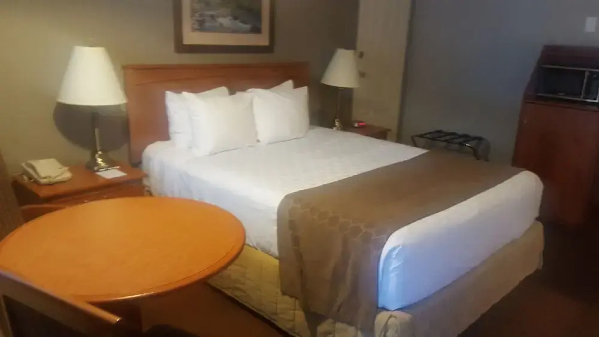 SureStay Plus Hotel By Best Western Salmon Arm