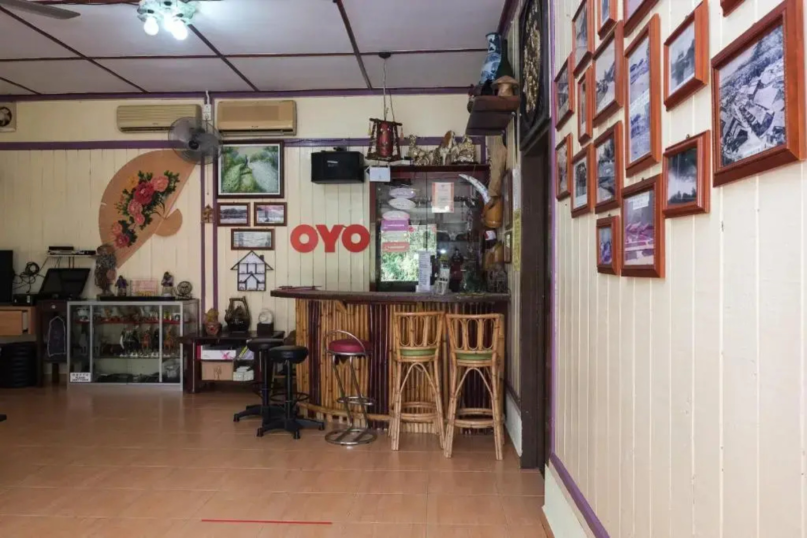 Oyo 89928 Acf Guest House