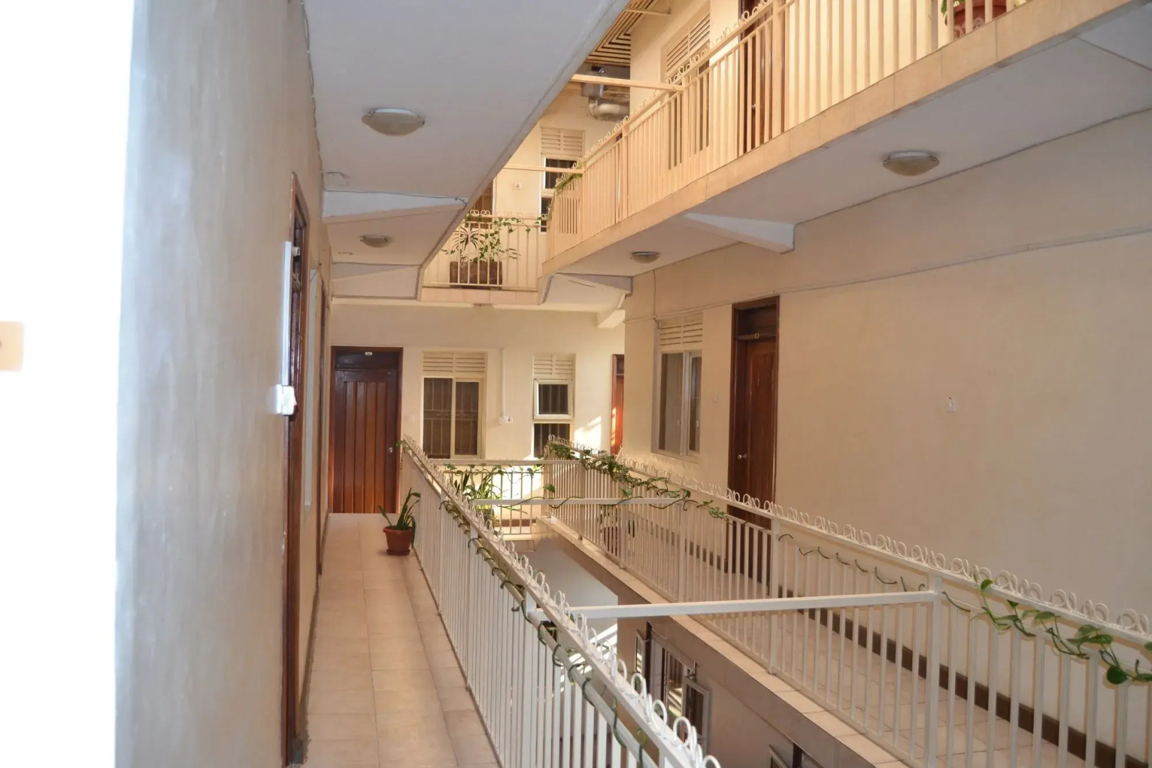 Raja Excelsior Hotel