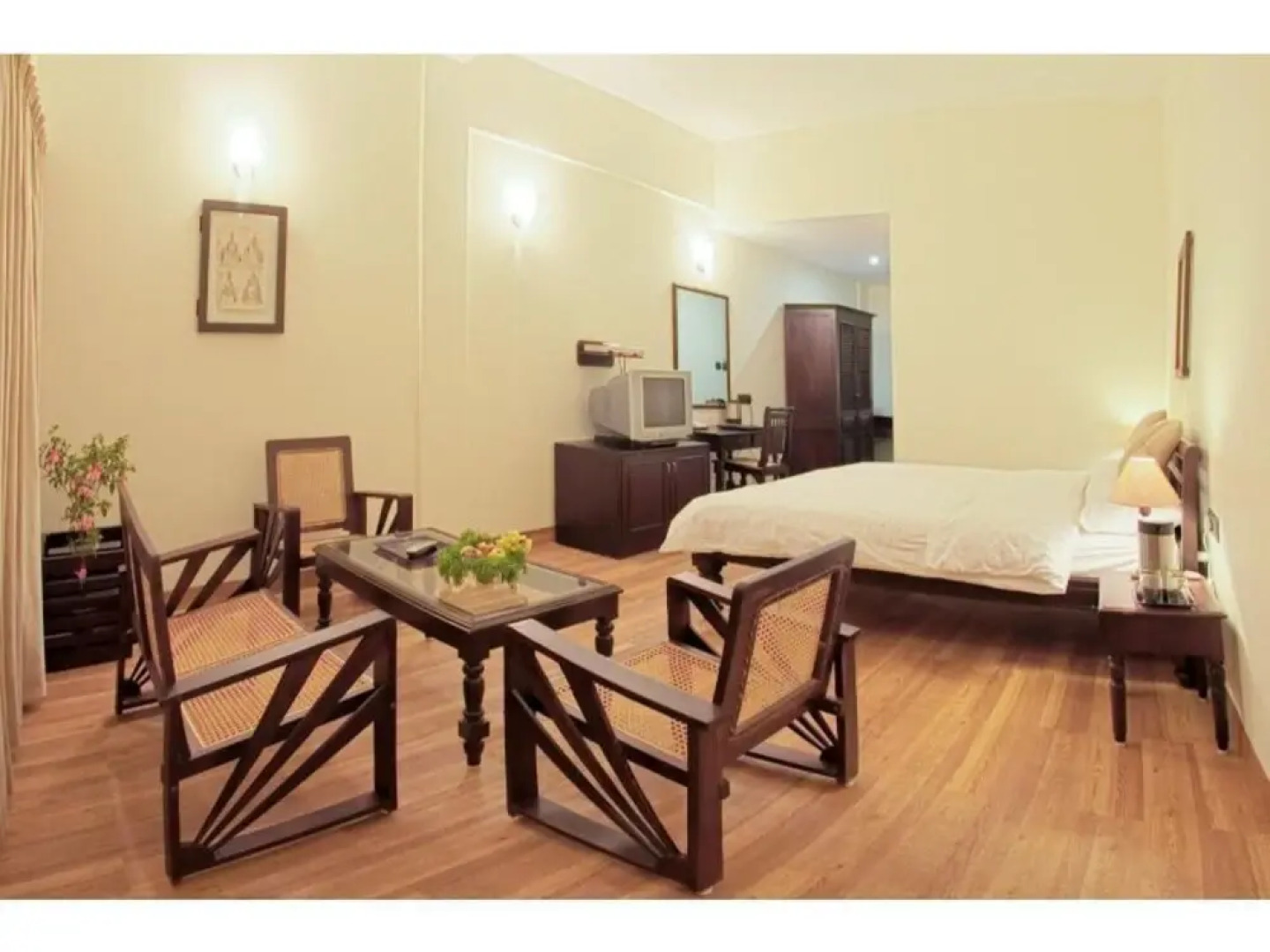 MGM Hill Worth Resort