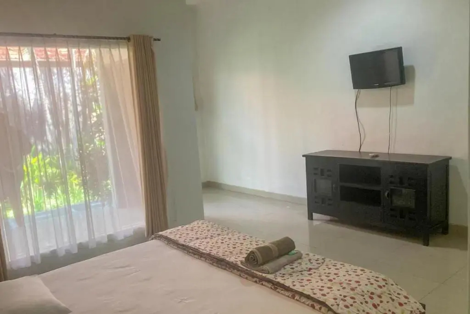 Nadia Pansion & Cottage