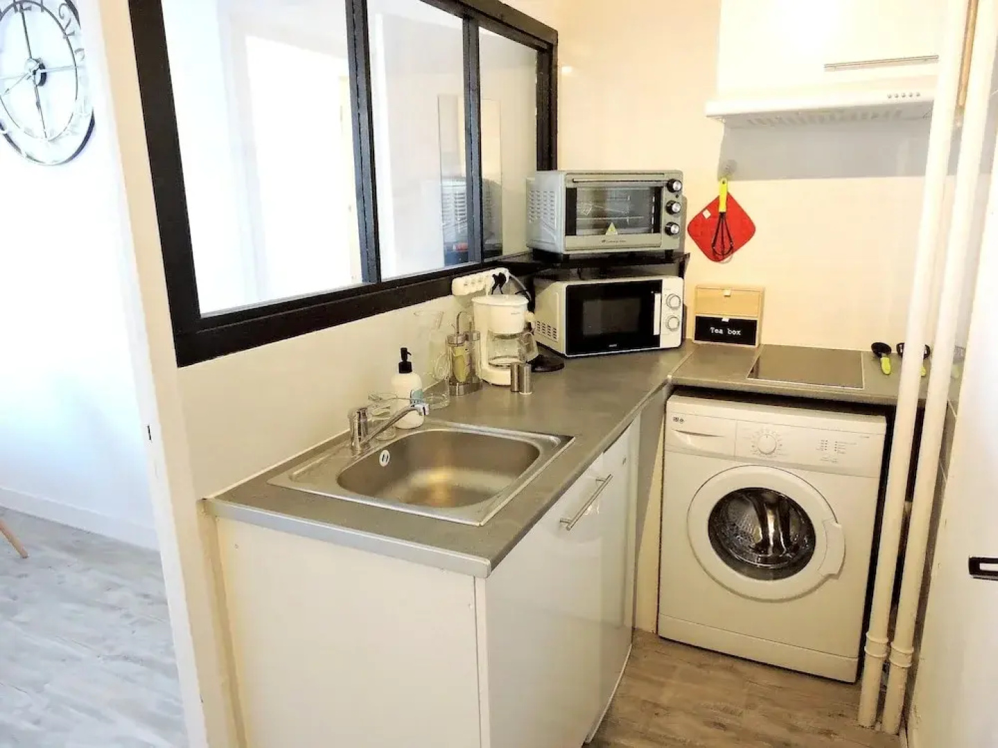 Apartment With one Bedroom in Orléans
