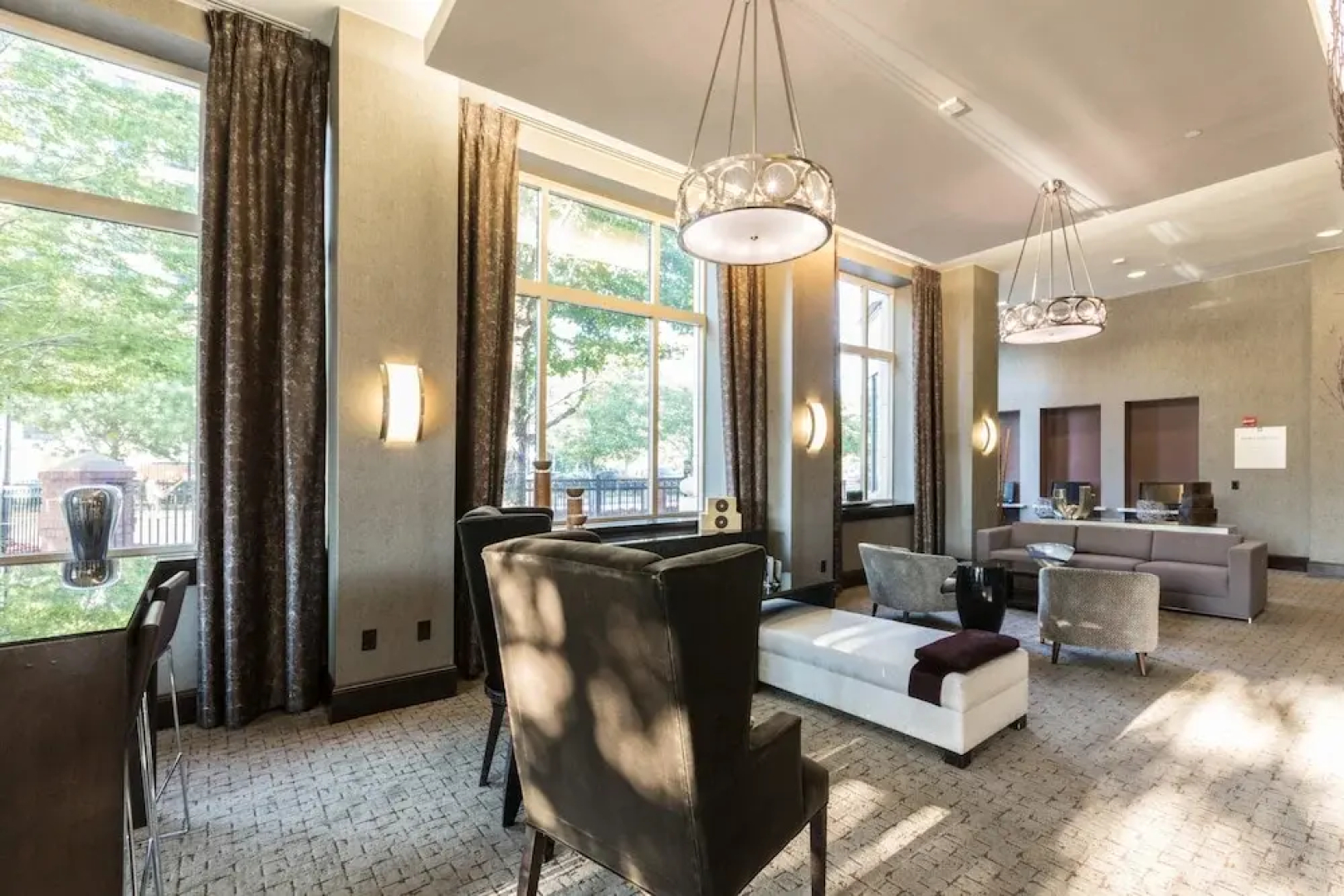 Bluebird Suites near Newport Center