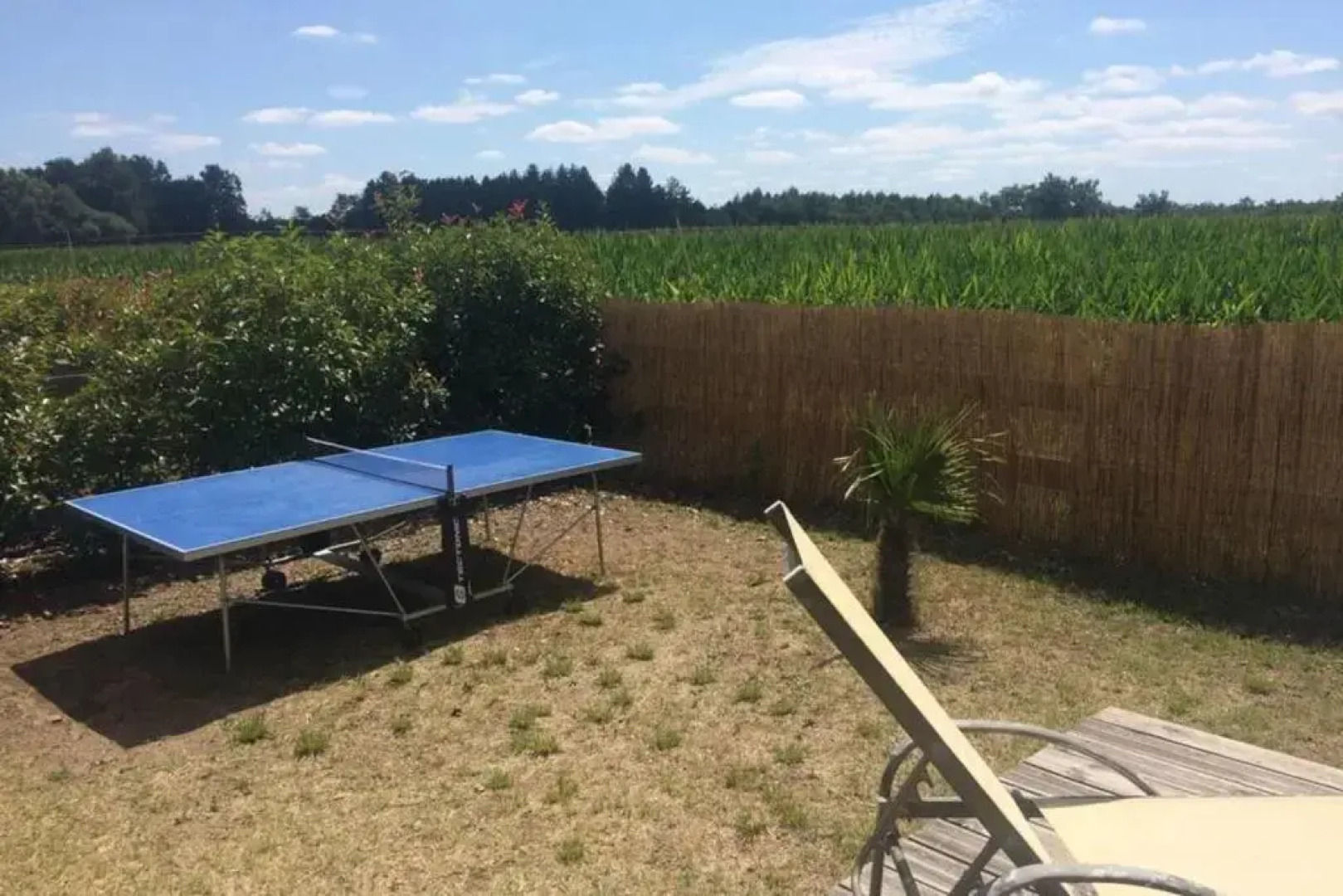 Beautiful Villa With Pool Near Lake And Ocean