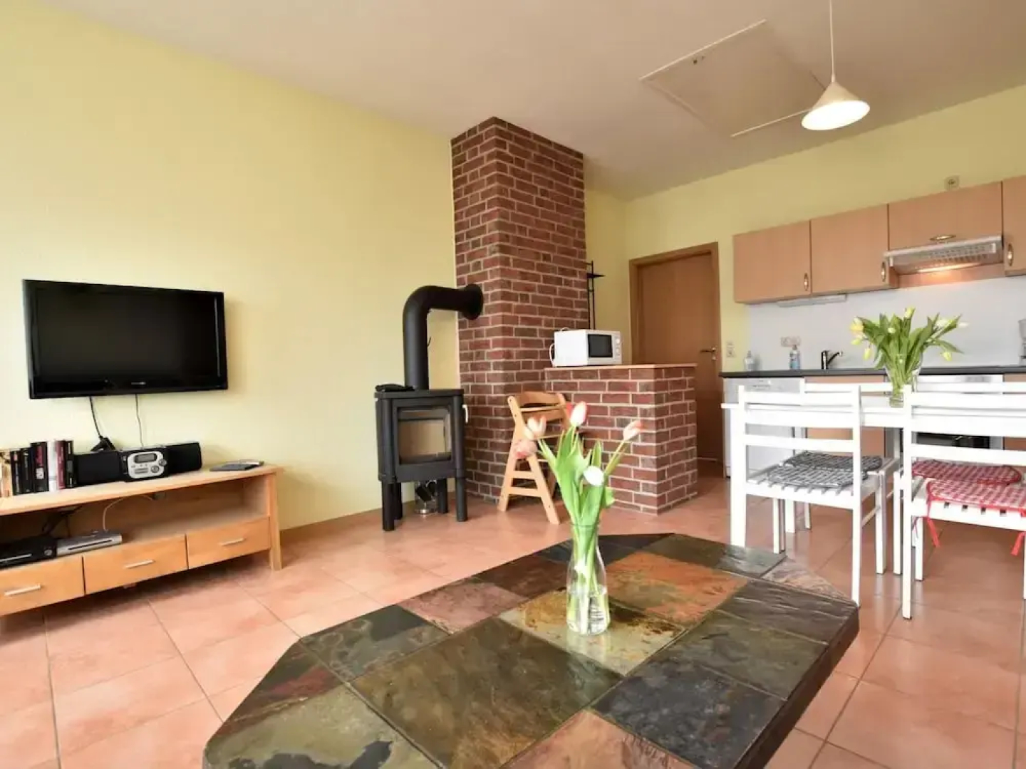 Spacious Home, Zierow