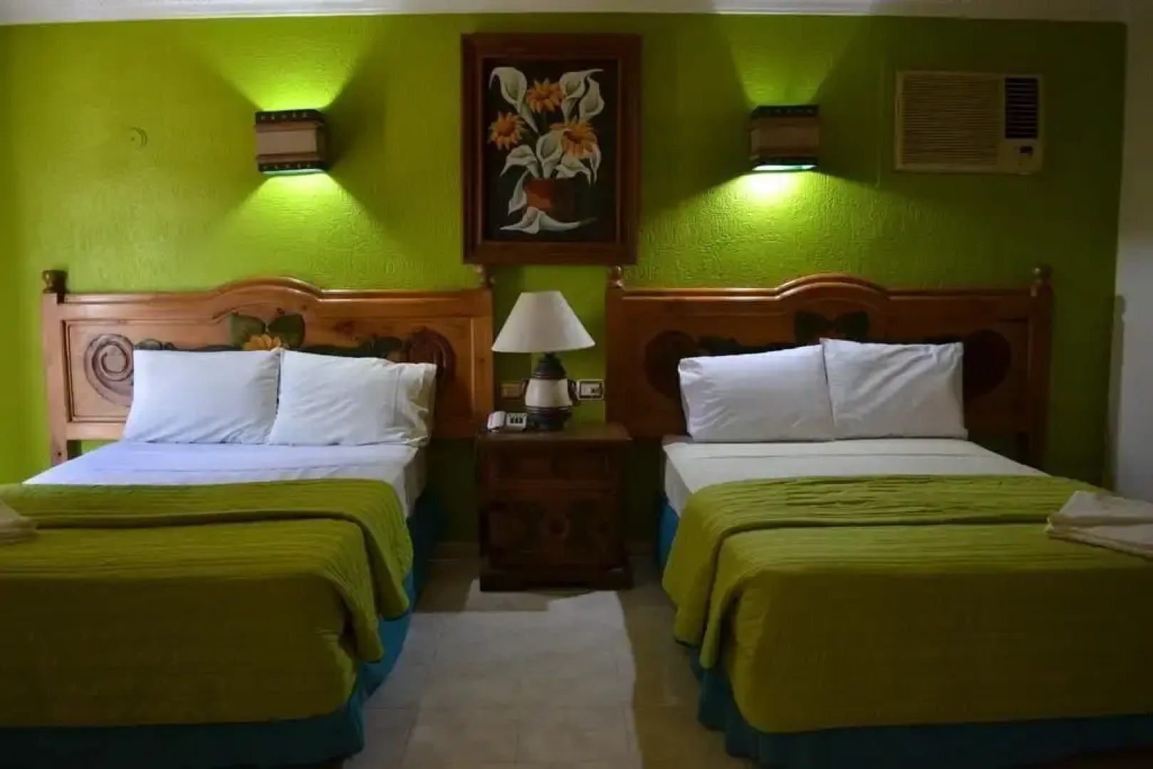 La Posadita by Flamboyanes