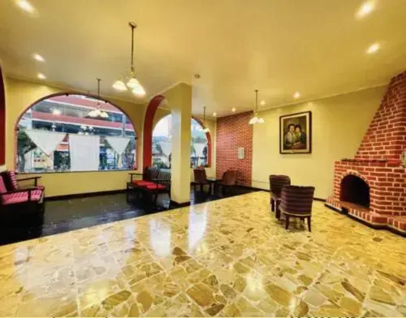 Los Portales Hotel
