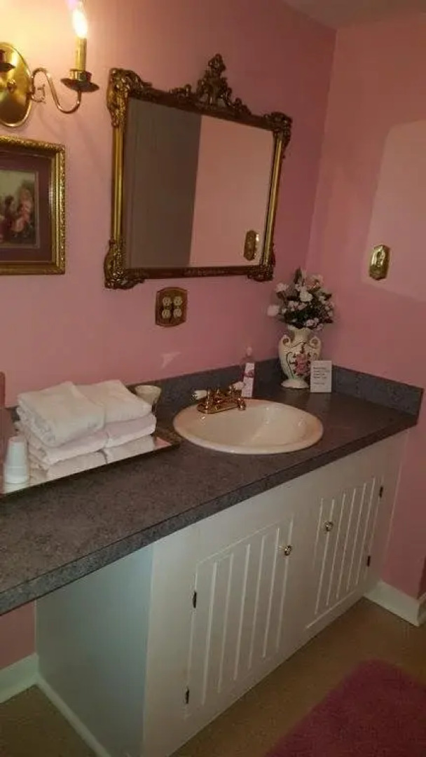 Living Spring Farm Bed and Breakfast