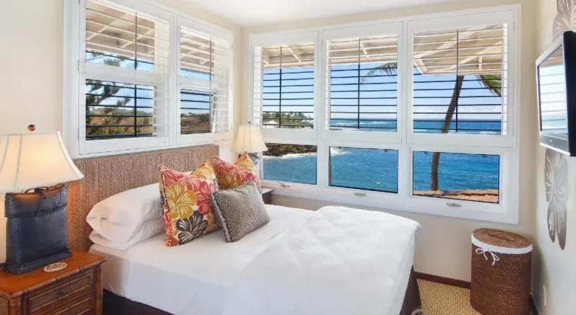 Whalers Cove Resort