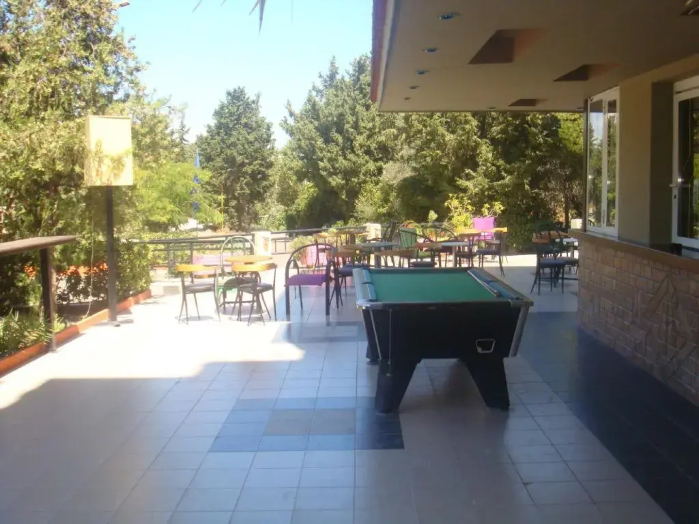 Achousa Hotel