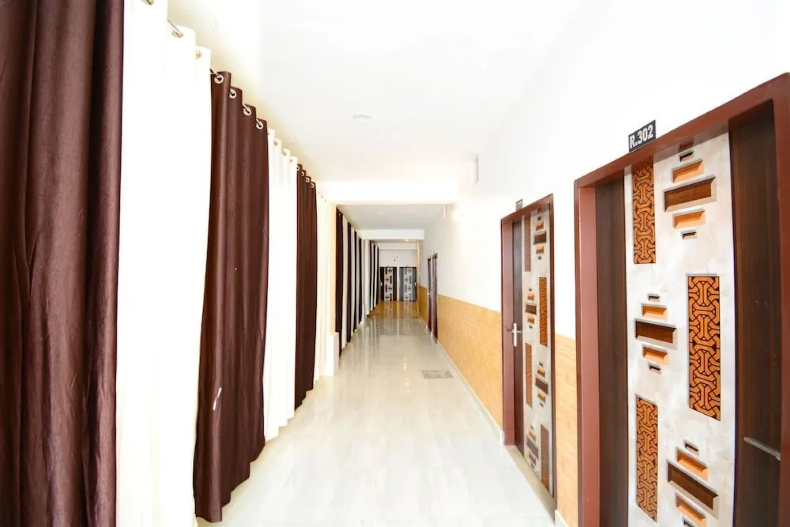 OYO 36908 Hotel Park View