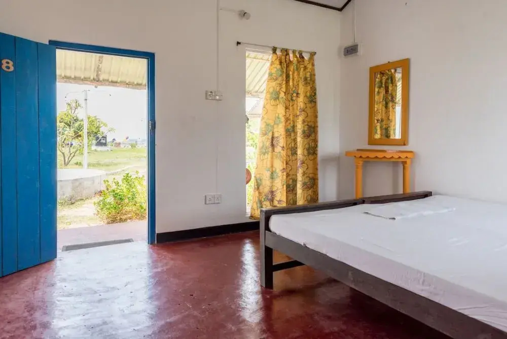 Bliss Bay Nilaveli
