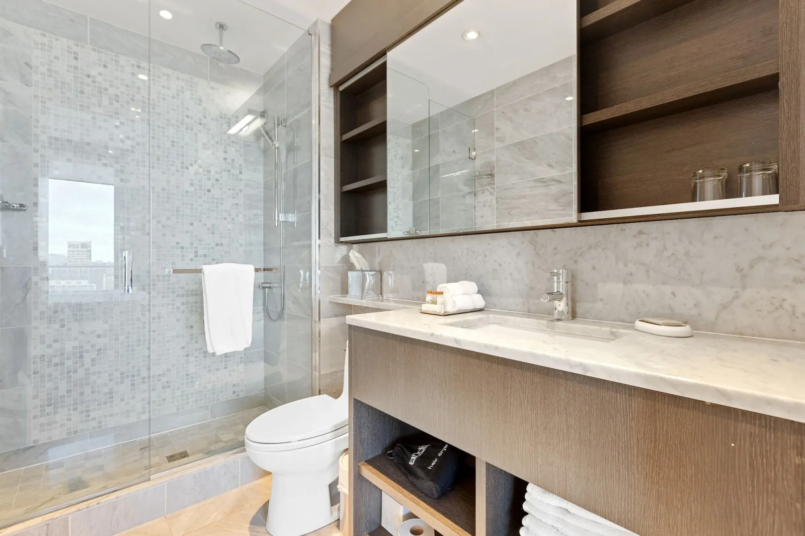 SOHO Residences Lisgar