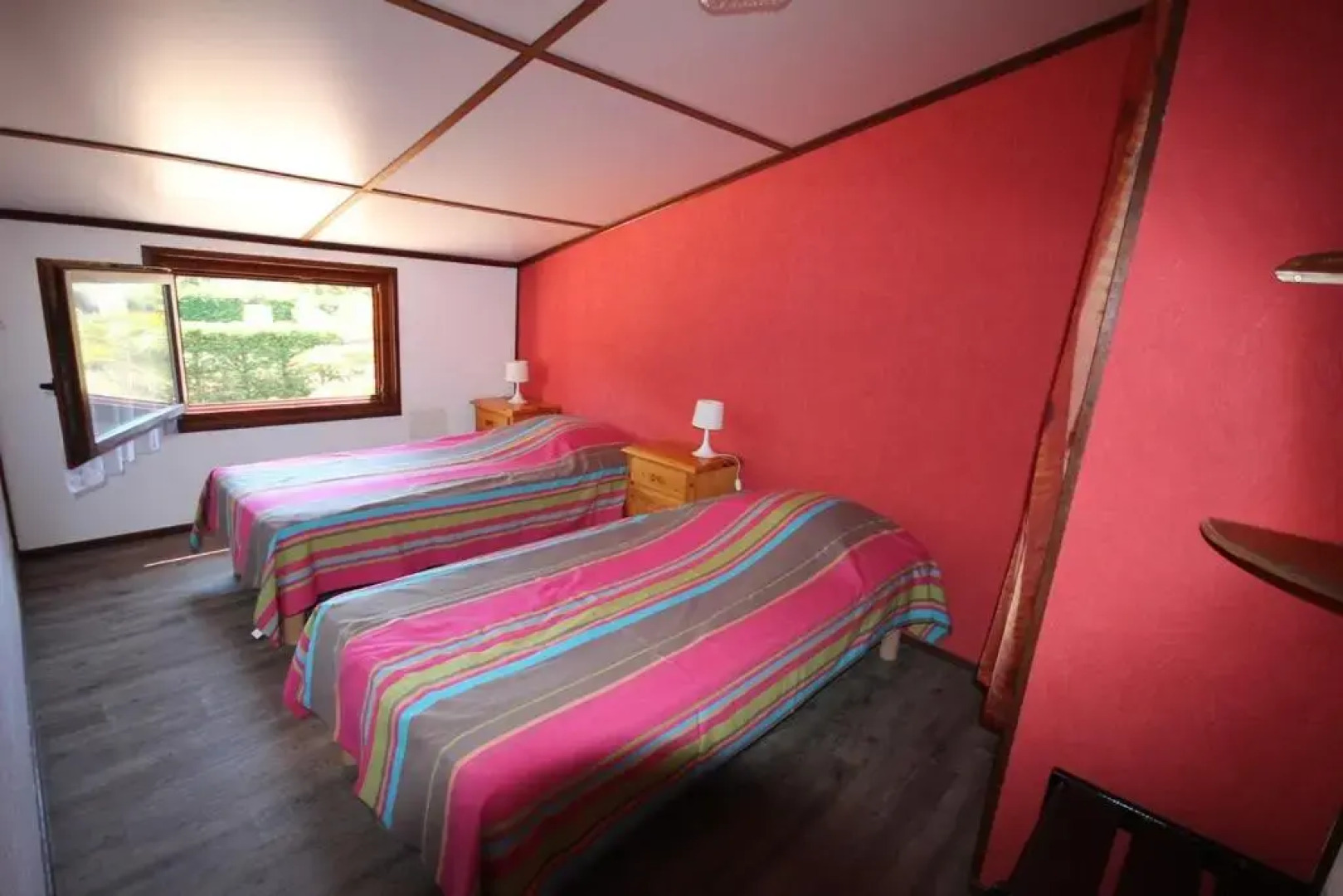 Domaine de vacances à 600m de la plage villa 3 chambres climatisées 7 couchages WIFI terrasse parking animations et piscines en supplément LRPDSR8