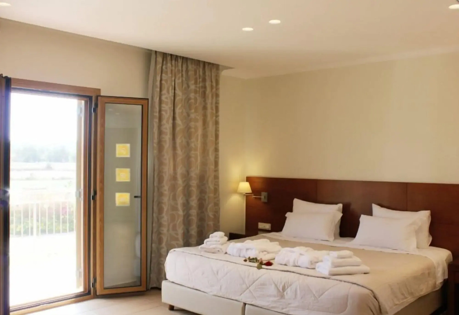 Niriides Luxury Villas