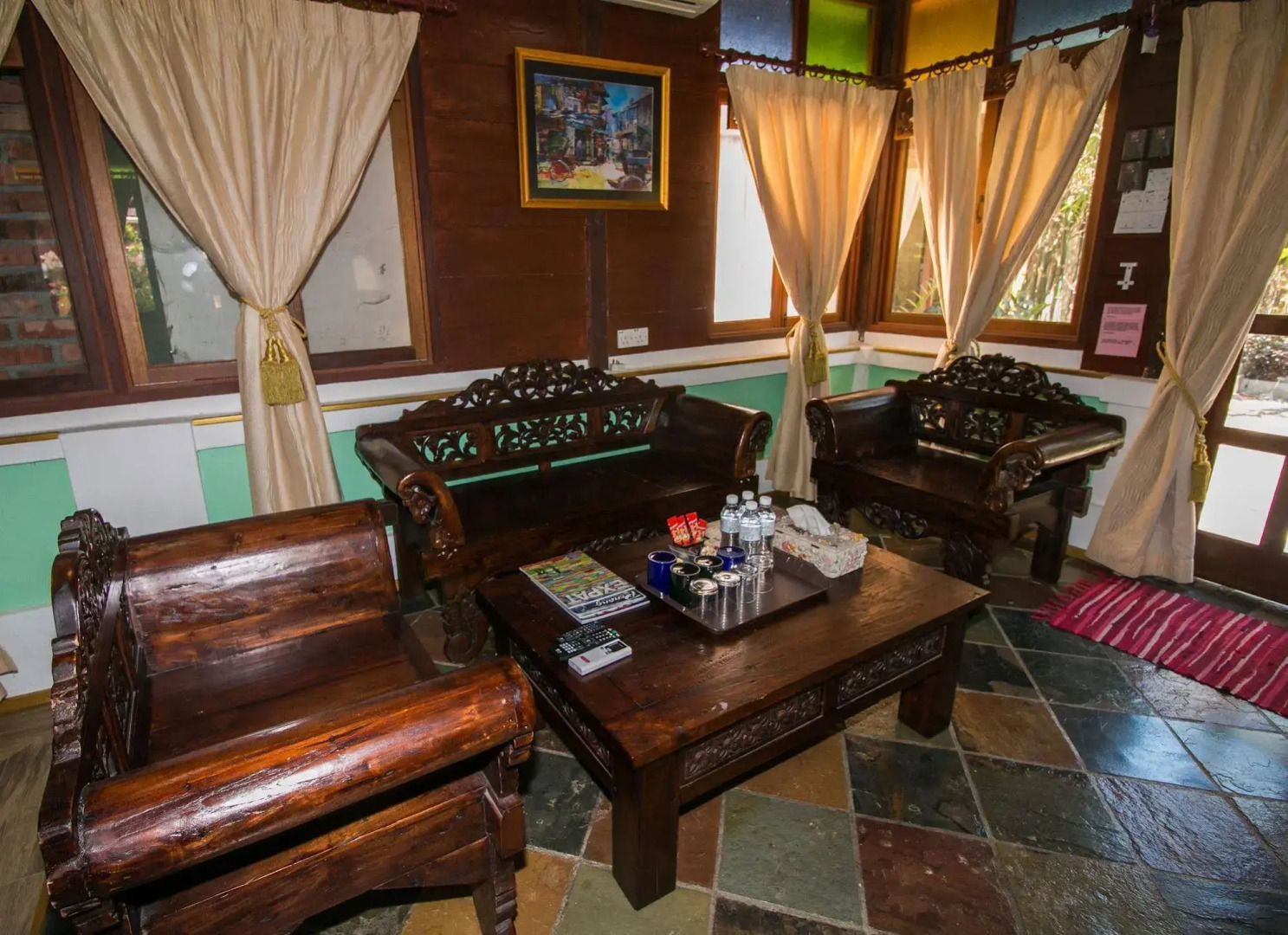 Lost Paradise Resort