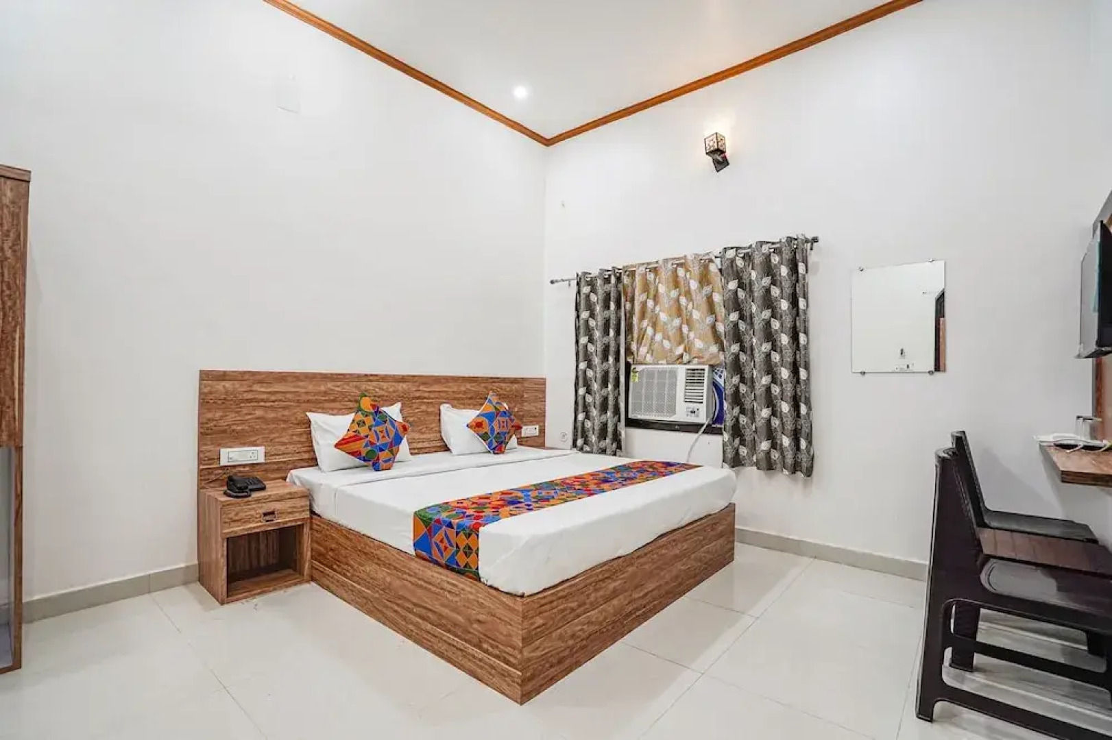 Fabhotel Shree Mahidev Palace