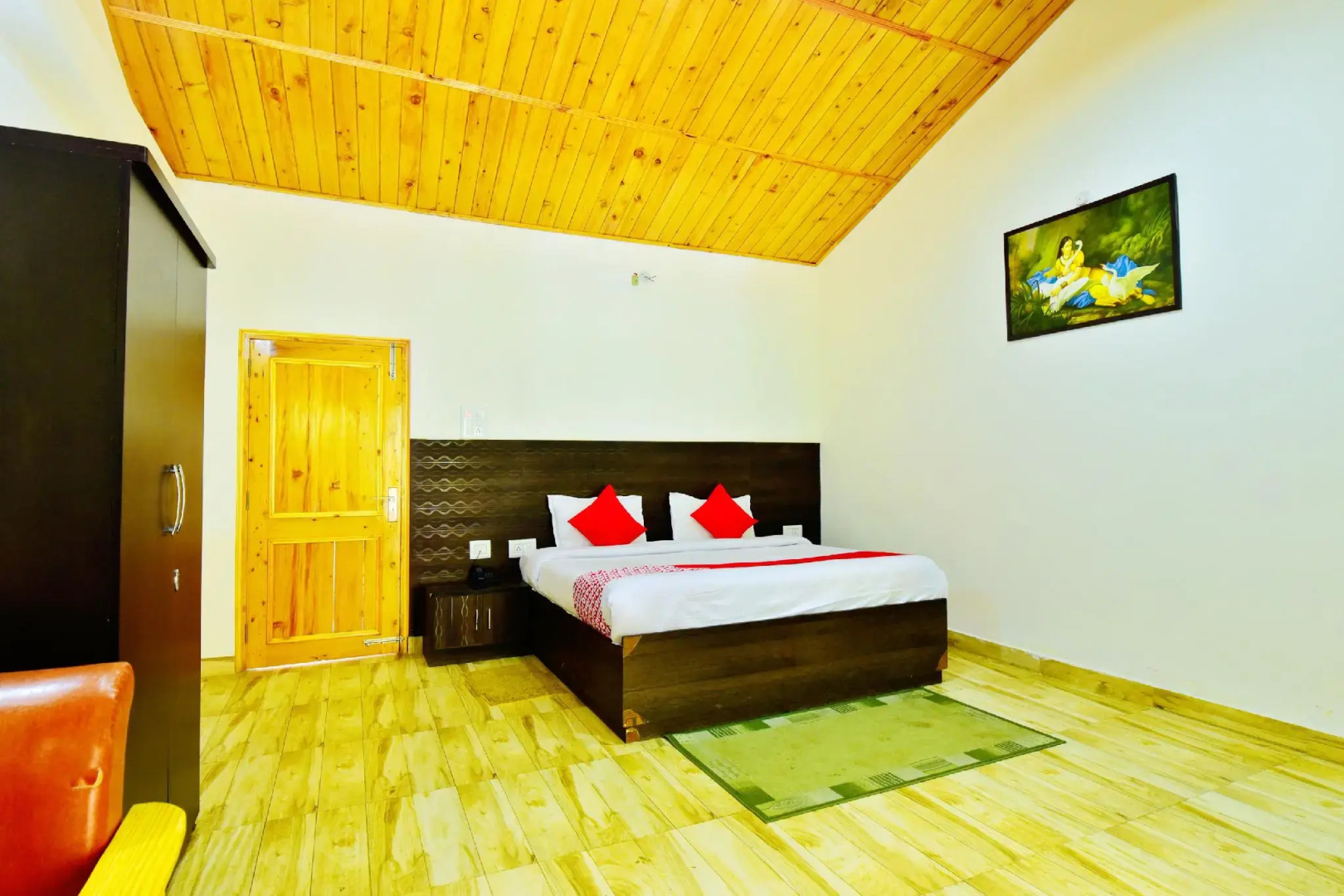 OYO 36033 Suma Ropa 99