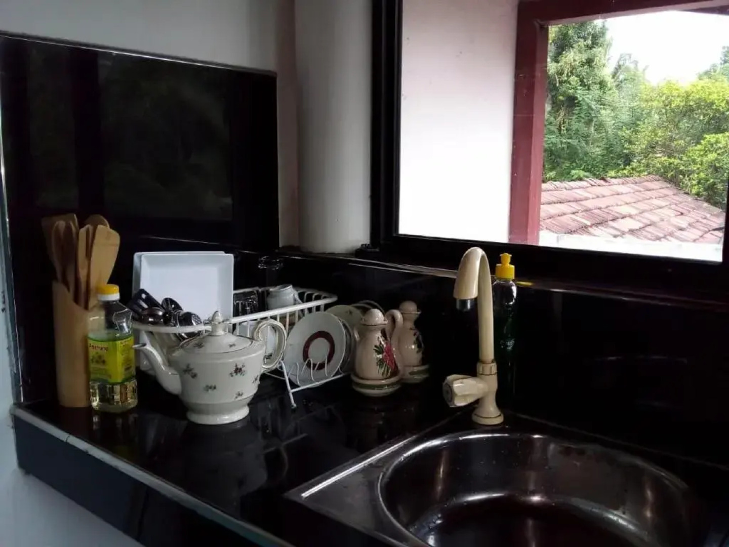 Serendip Villa Holiday Home