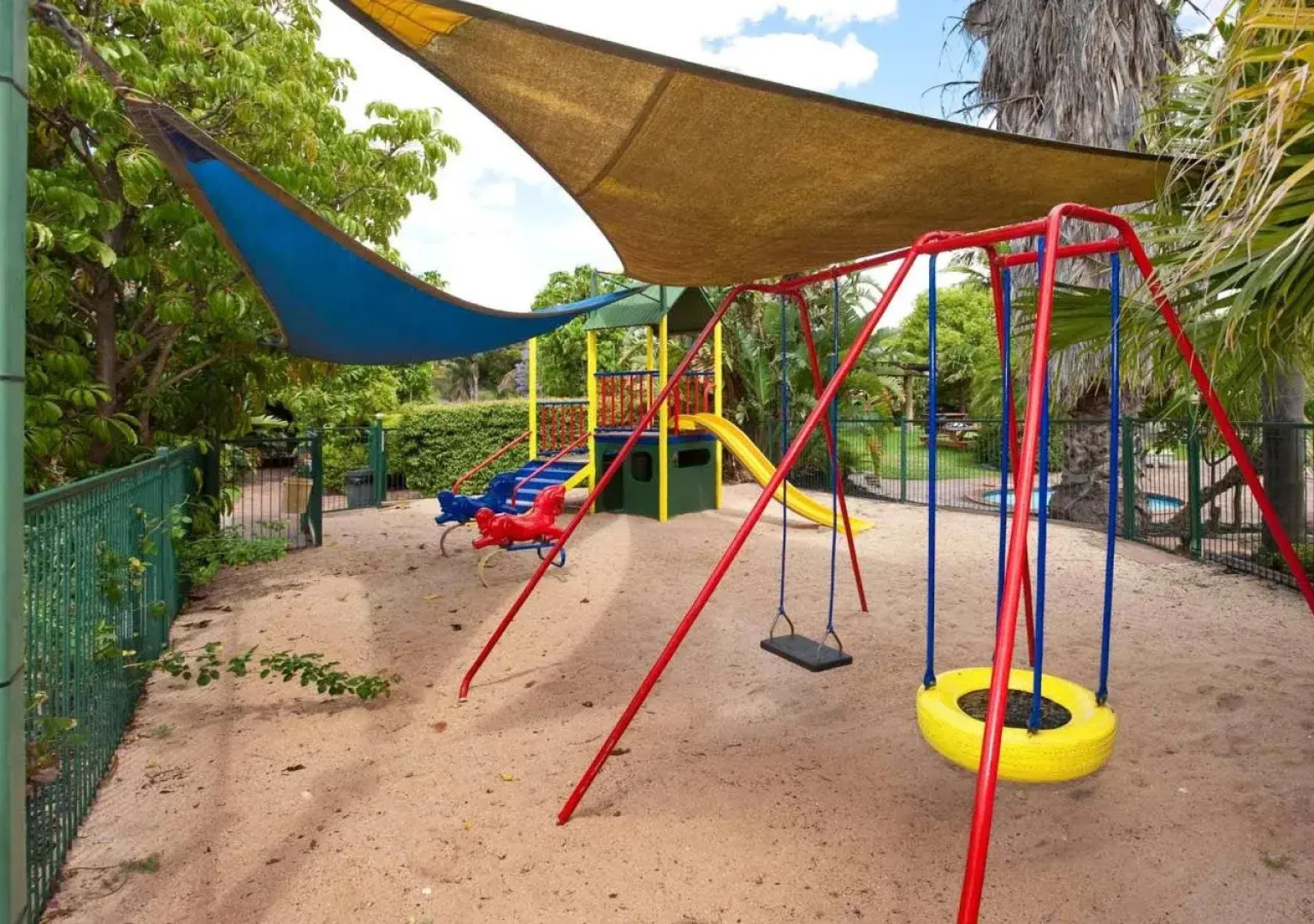 Swan Hill Resort
