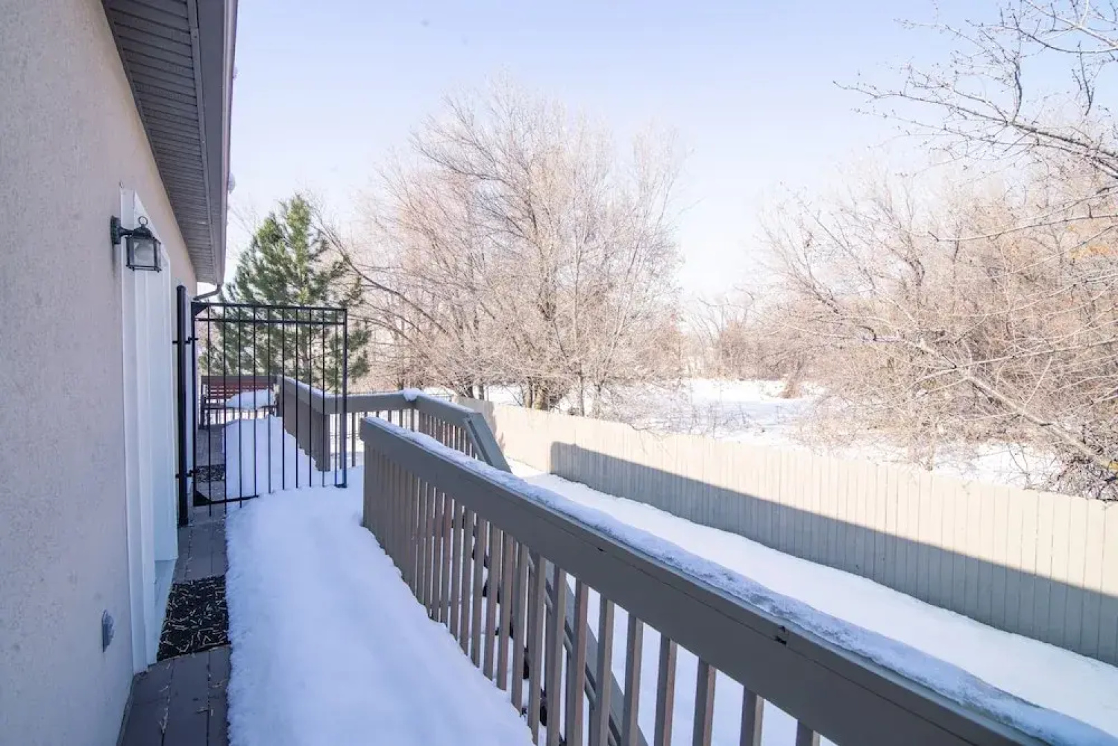 Charming Ogden Town Home, 25 Min To Snowbasin Ski Resort 3 Bedroom Duplex by Redawning
