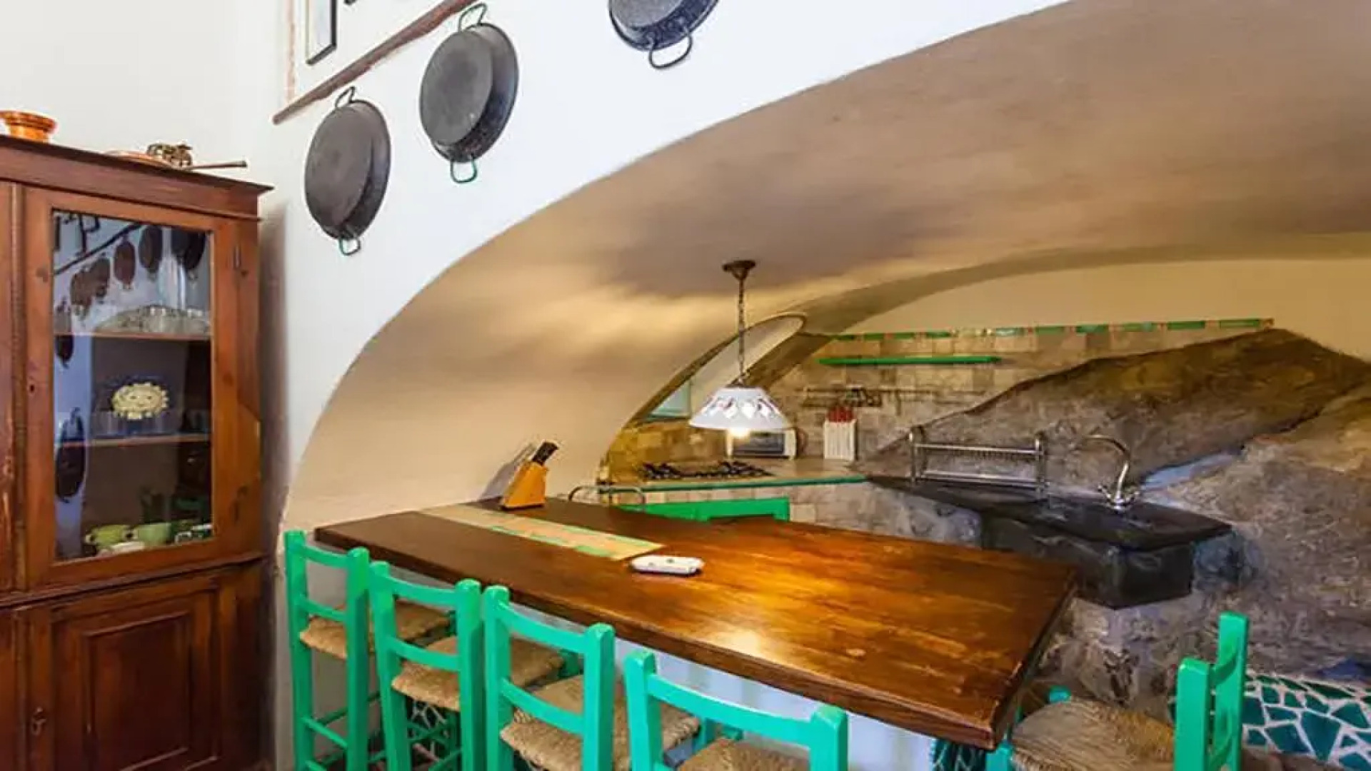 Appartamento in Villa con Giardino privato e piscina