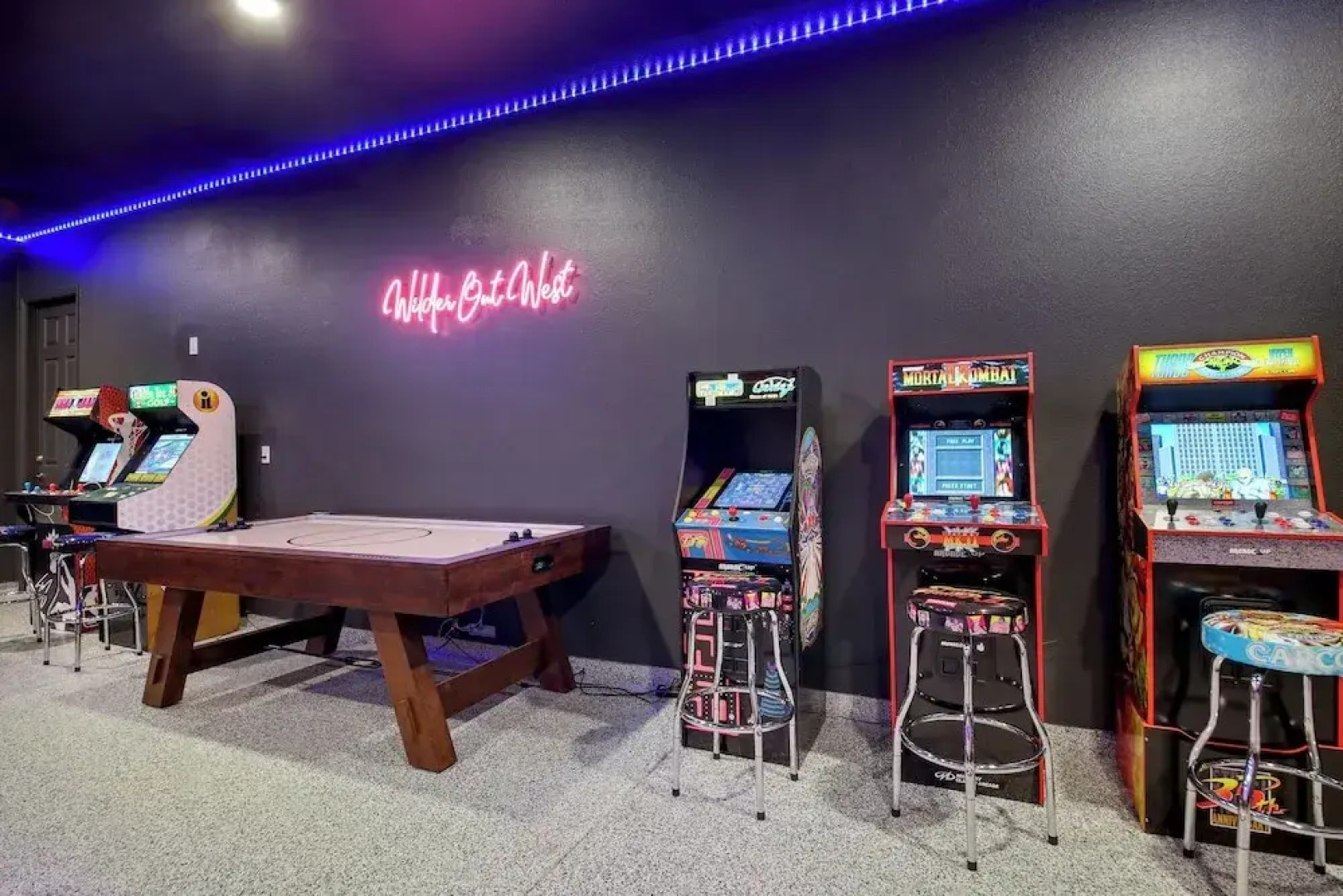 Wilder Out West: Luxury Pickleball, Mini Golf, & Game Room!