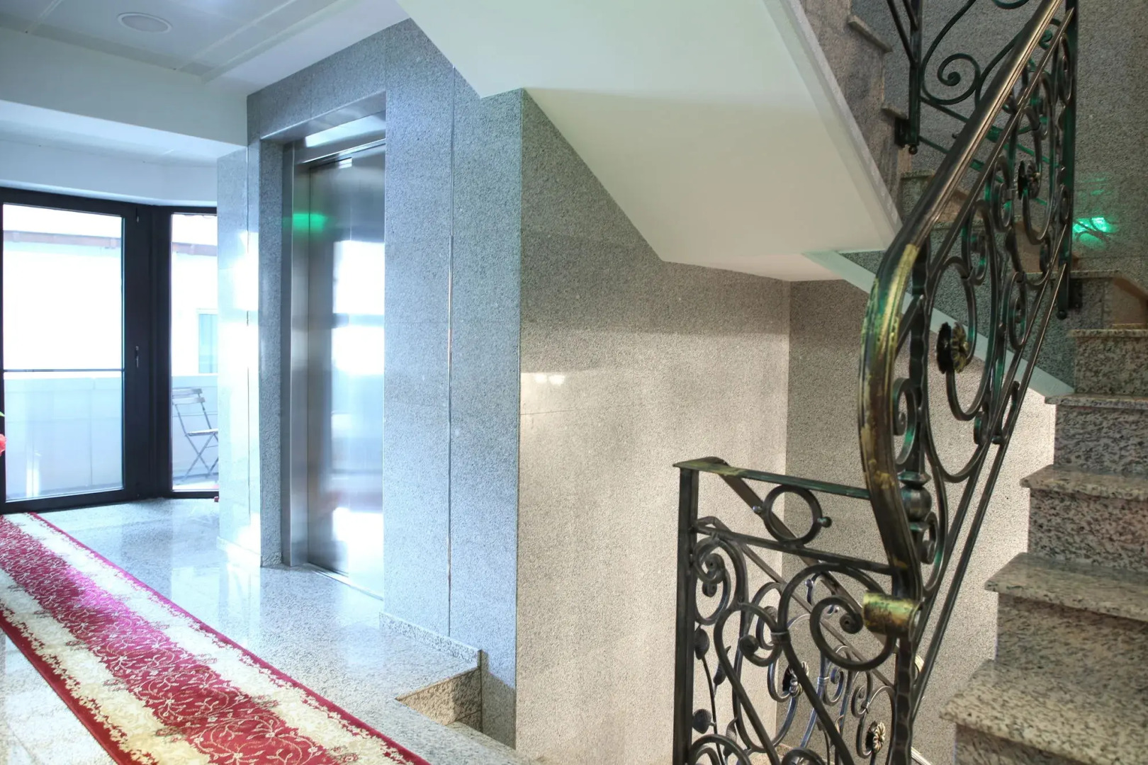 Grand Pier Hotel Old Town