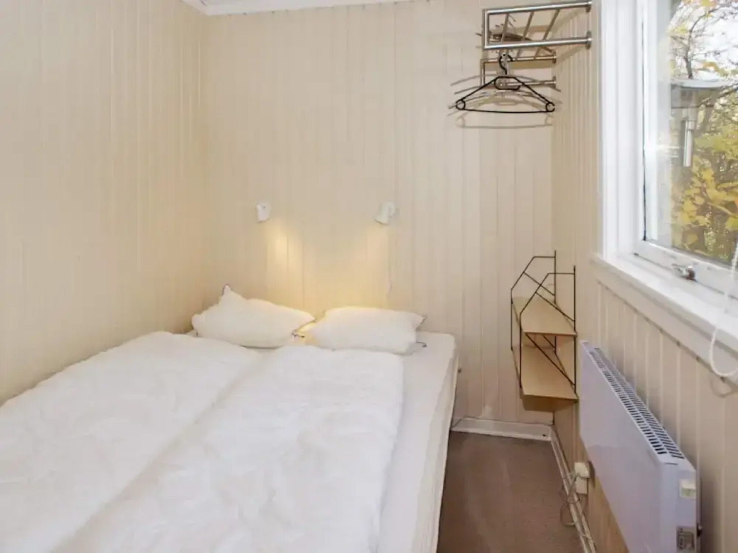 Enticing Holiday Home in Hemmet near Sea