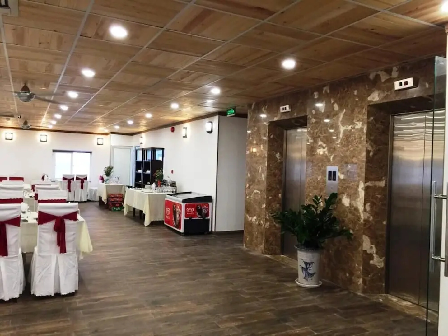 Oceanward Hotels & Resorts