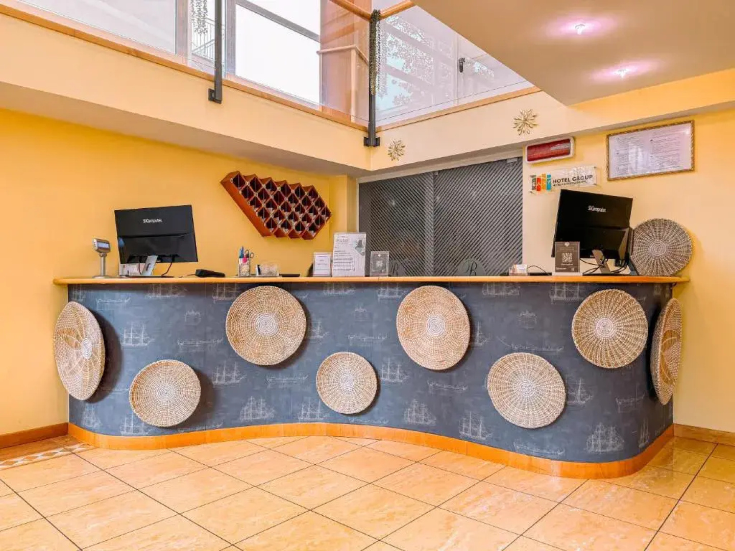Remin Plaza Hotel