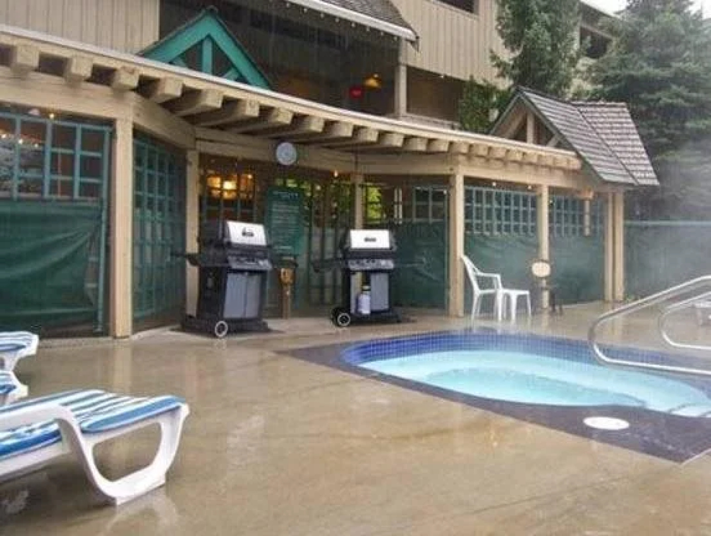 Whistler Vacation Club at Twin Peaks