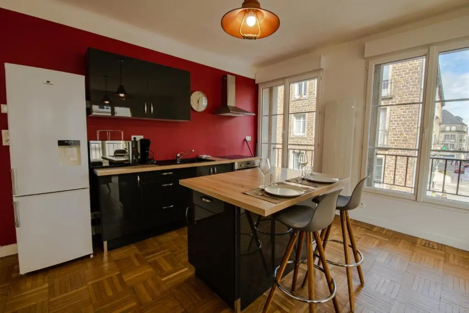 Grand F2 refait à neuf, Plein coeur Centre Ville